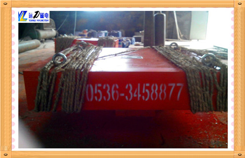 悬挂式输送带强力磁铁永磁除铁器 悬挂式输送带强力磁铁永磁除铁器