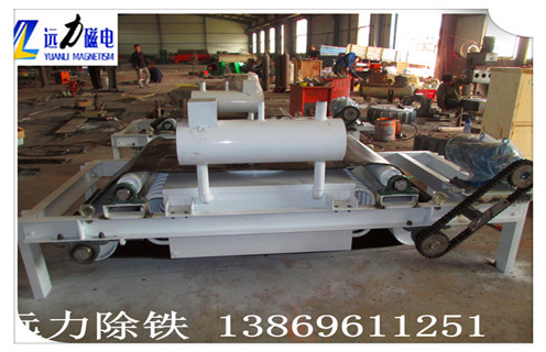 油冷自卸式电磁除铁器,使用厂家在选型时为什么会感觉很难？远力除铁器厂家给您解惑