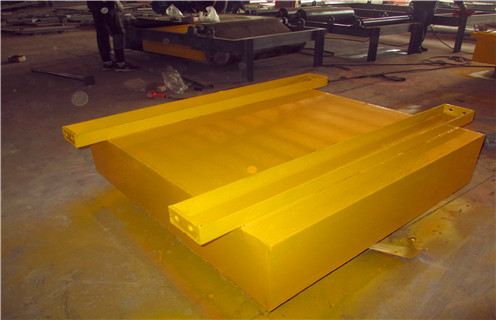 高强悬挂式强磁输送带除铁器 高强悬挂式强磁输送带除铁器