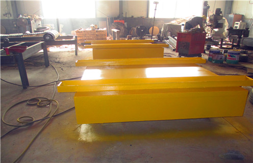 山东永磁除铁器厂家供应 山东永磁除铁器厂家供应