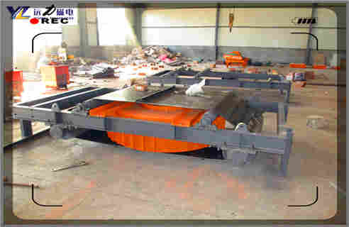 除铁器,带式除铁器,电磁带式除铁器,电磁带式除铁器的生产标准 除铁器,带式除铁器,电磁带式除铁器,电磁带式除铁器的生产标准