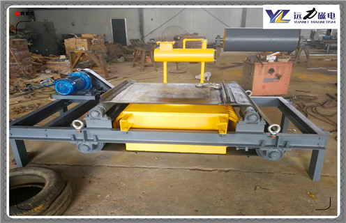 浙江风冷自卸式电磁除铁器 浙江风冷自卸式电磁除铁器