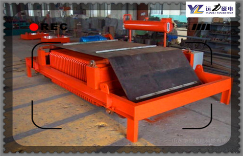 油冷带式电磁除铁器主动滚筒多大合适 油冷带式电磁除铁器主动滚筒多大合适