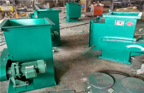 化工厂管道除铁器带许多灰 化工厂管道除铁器带许多灰