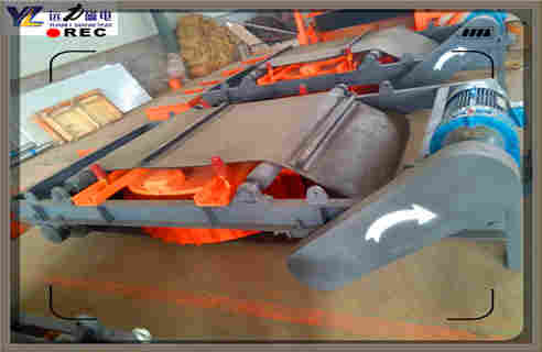 输送带上面的除铁器 输送带上面的除铁器