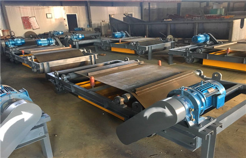 永磁自卸式除铁器，福建永磁自卸式除铁器怎么换带_技术参数_福建永磁自卸式除铁器怎么换带磁块安装方式_如何换带 