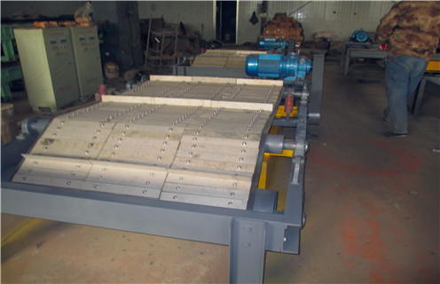 永磁带式除铁器，上海永磁带式除铁器_上海永磁带式除铁器厂家配件_型号及工作视频