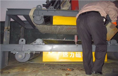 永磁自卸除铁器，甘肃永磁自御式自动除铁器性能_技术参数_甘肃永磁自御式自动除铁器性能磁块安装方式_如何换带 