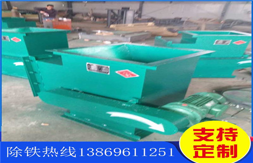 管道除铁器，湖北食品管道除铁器_RCYG湖北食品管道除铁器水泥造纸厂_管道除铁器图片