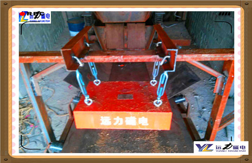 悬挂式永磁除铁器，内蒙古悬挂式永磁除铁器_内部磁块安装方法_内蒙古悬挂式永磁除铁器定制供应型号价格