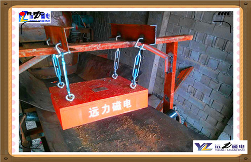 悬挂式永磁除铁器，山东悬挂式永磁除铁器价格_内部磁块安装方法_山东悬挂式永磁除铁器价格视频定制供应型号价格  
