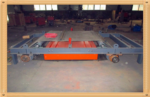 永磁自卸式除铁器，四川永磁自卸式除铁器_四川永磁自卸式除铁器工作原理构造选型_厂家