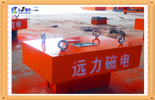 悬挂式永磁除铁器，湖北rcyb悬挂式永磁除铁器_内部磁块安装方法_湖北rcyb悬挂式永磁除铁器定制供应型号价格