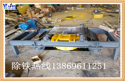 电磁自卸式除铁器，新疆电磁自卸式除铁器技术参数_技术参数_新疆电磁自卸式除铁器技术参数价格工作原理_国家标准生产厂家 